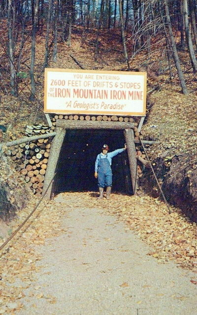 Iron Mountain Iron Mine - Old Postcard (newer photo)